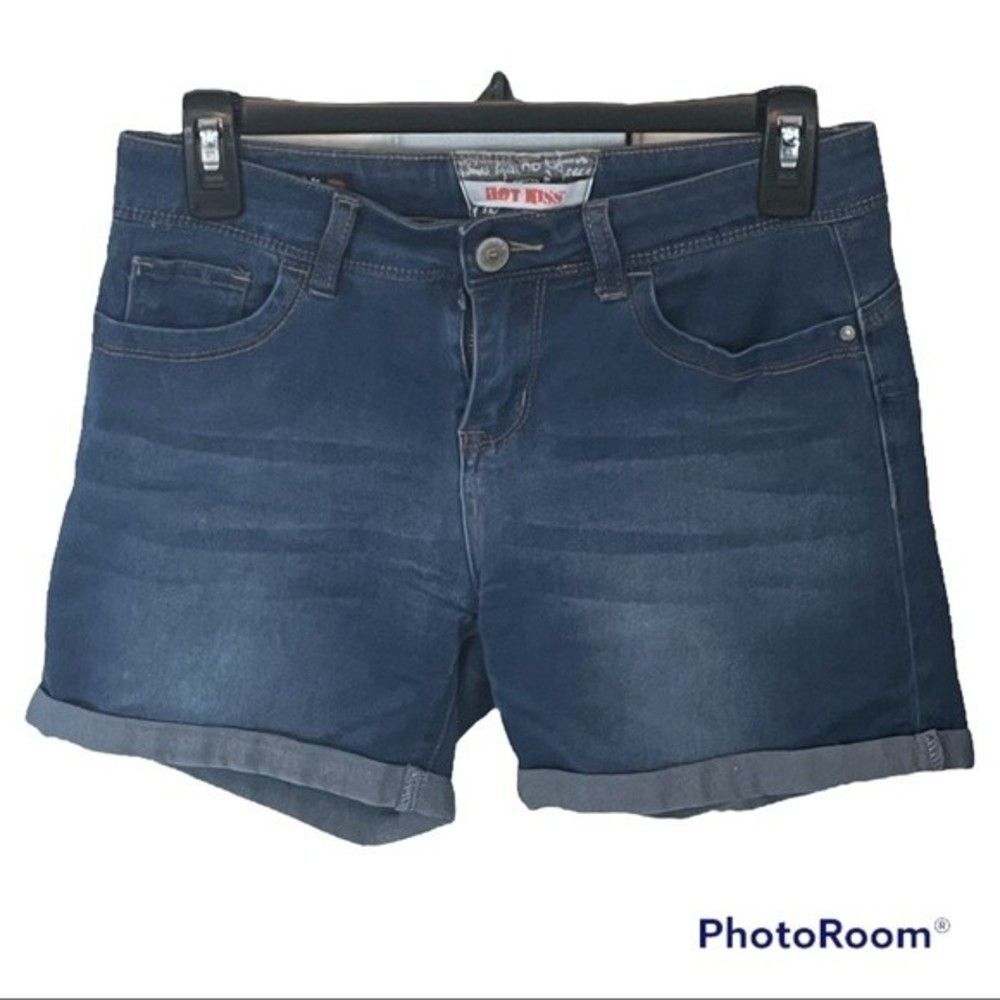 Hot Kiss Jean Shorts Size 7